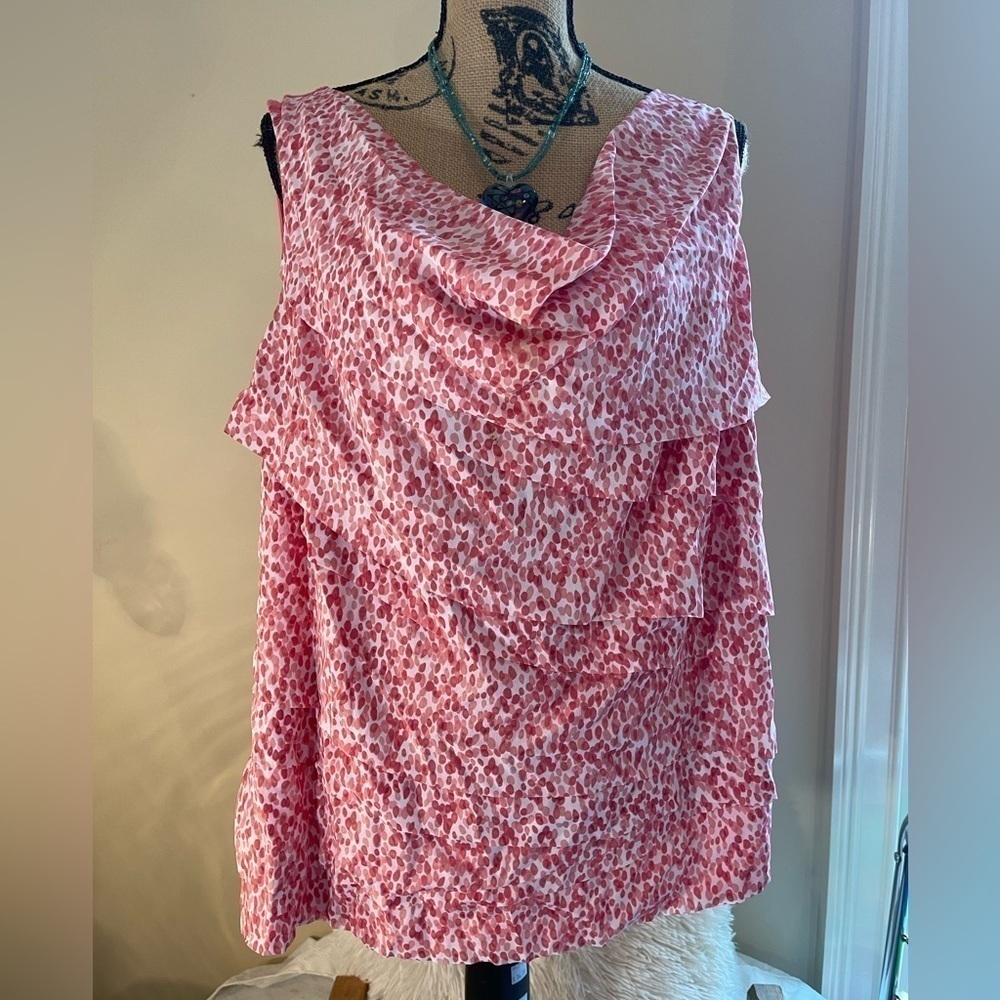 NWT, Charter Club Woman, Strawberry Ice Cream Printed sleeveless blouse. 2X.